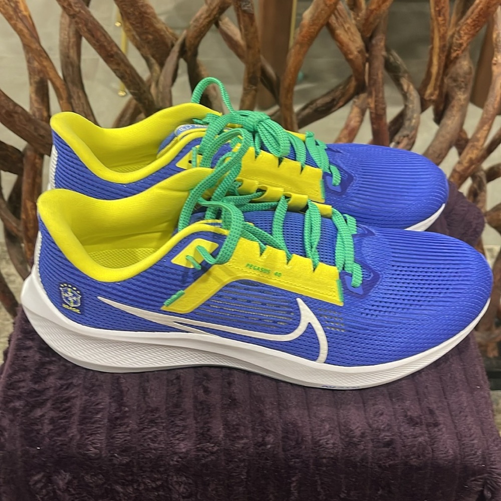 Nike Pegasus 40 Brazil - Picture 2 of 4
